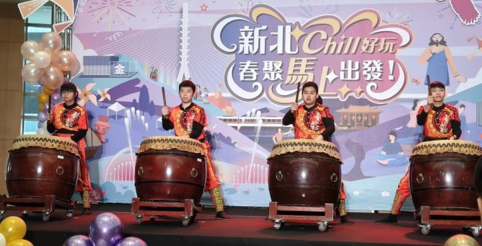 《圖說》精彩鼓藝表演揭開活動序幕。〈記者葉柏成攝〉