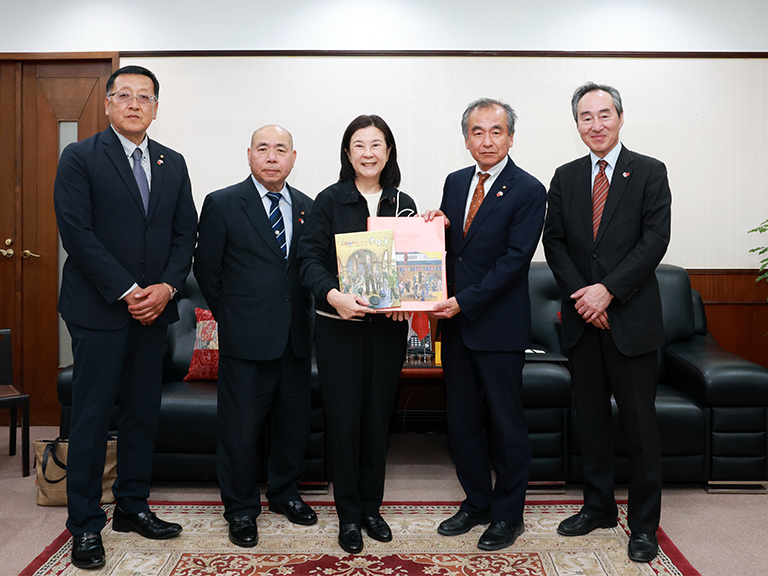 20260312184117 f30946ad