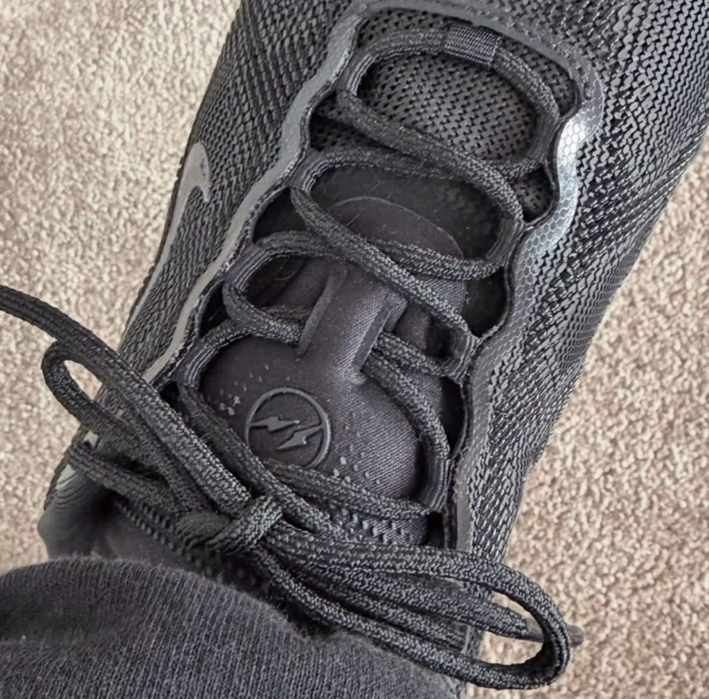 S 10436621 0 1024x1010 1