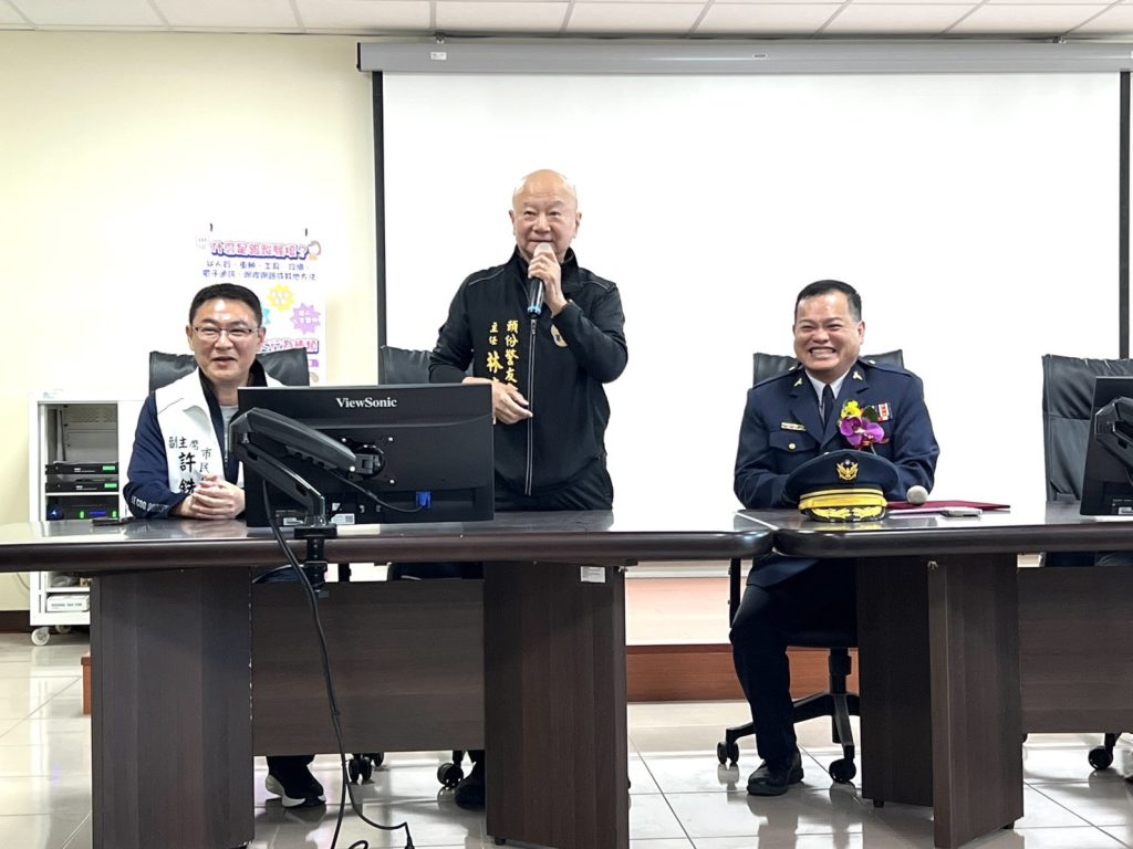 S 519888912 0 1024x768 1