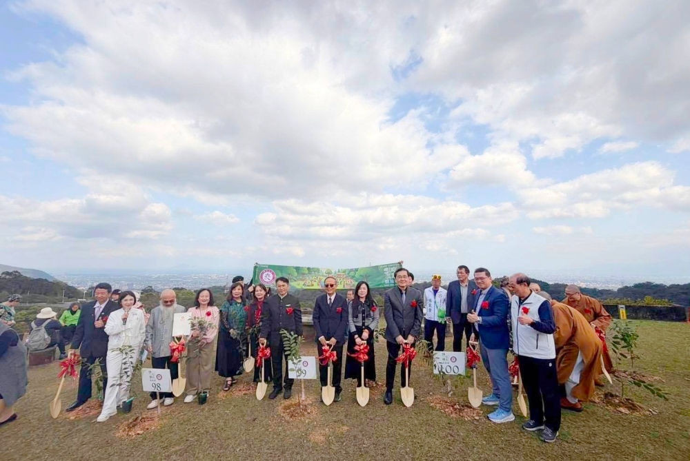 美股ACMB攜佛光大學設ESG創業基金 加速推動AI生技創新與永續人才培育 5 02%E7%BE%8E%E8%82%A1ACMB%E6%94%9C%E4%BD%9B%E5%85%89%E5%A4%A7%E5%AD%B8%E8%A8%ADESG%E5%89%B5%E6%A5%AD%E5%9F%BA%E9%87%91