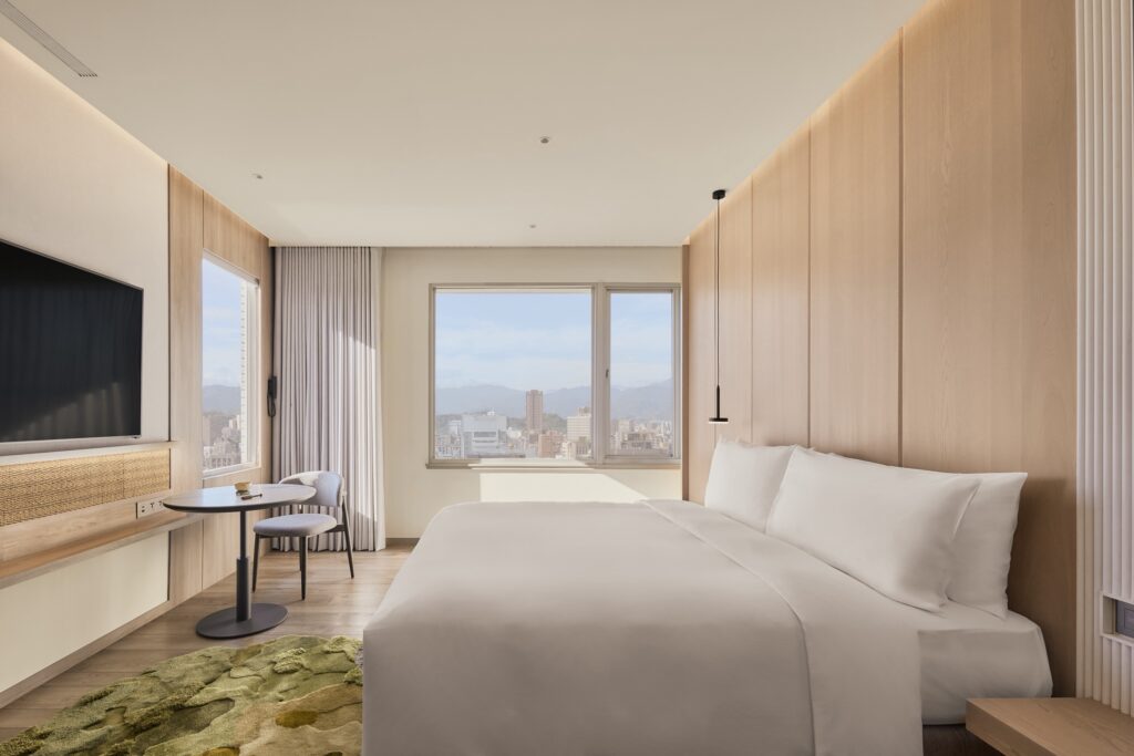 TWICE來臺掀追星熱潮 觀光創新協會推「嵨開安旅TWICE主題房」! 粉絲免費線上預約參觀 2 S 107642916 1024x683 1