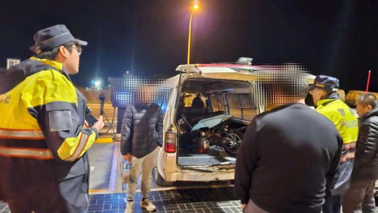 20260316122347 ef10e1b9