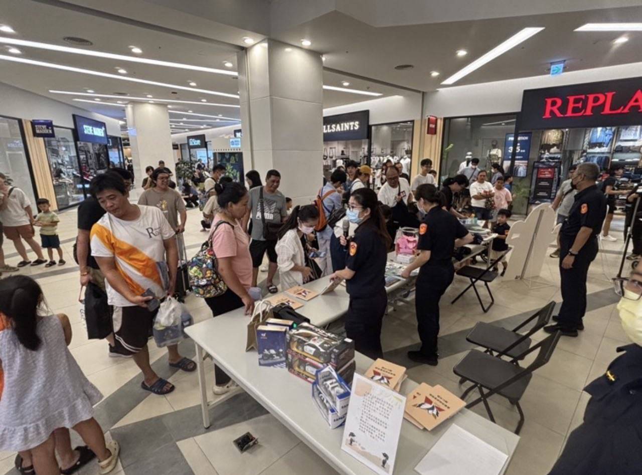 三井2期開幕開心消費,交通重點歸仁警關心提醒你 6 1773636290379