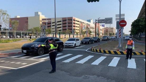 三井2期開幕開心消費,交通重點歸仁警關心提醒你 8 1773636287400