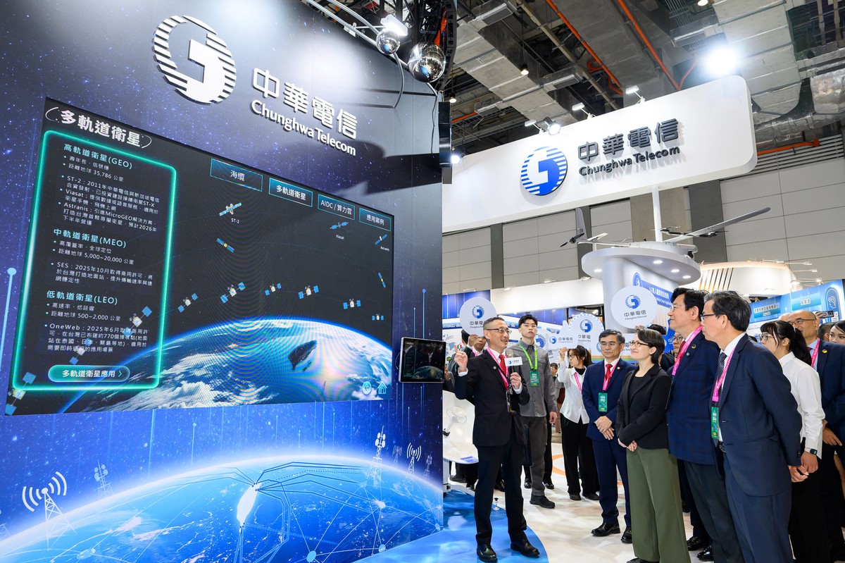 7d23db72 4be6 421b b5d3 7e21895db913 177374060094044918506445054