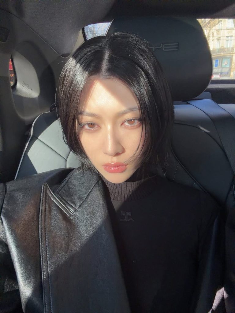 S 10731557 0 768x1024 1