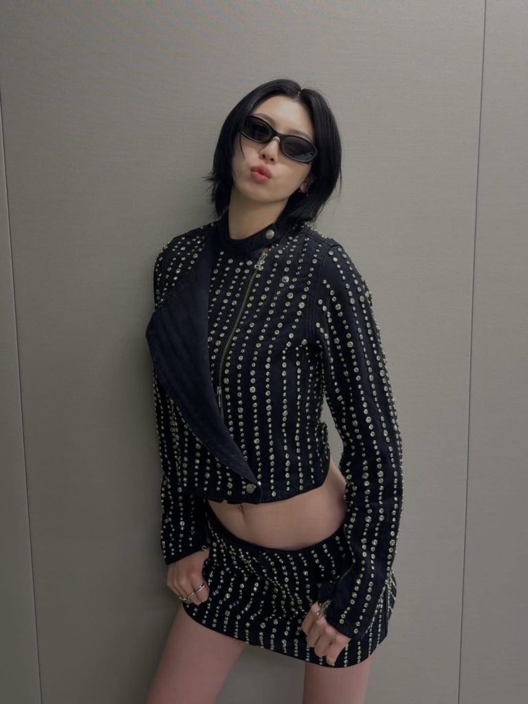 春意與噴嚏共舞!三吉彩花釋出超萌生活近照,與花粉症「鬥爭中」 8 S 10731559 0 768x1024 1