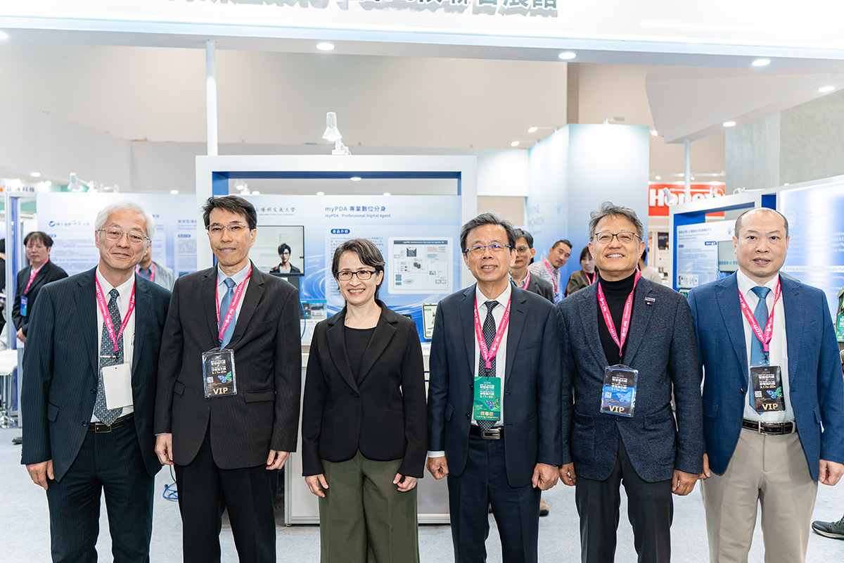 %E8%95%AD%E7%BE%8E%E7%90%B4%E5%89%AF%E7%B8%BD%E7%B5%B1%E5%8F%83%E8%A7%80%E9%99%BD%E6%98%8E%E4%BA%A4%E5%A4%A7%E6%B5%B7%E6%B4%8B%E5%A4%A7%E5%AD%B8%E4%B8%AD%E6%AD%A3%E5%A4%A7%E5%AD%B8%E5%8F%8A%E5%AE%9C%E8%98%AD%E5%A4%A7%E5%AD%B8%E5%9B%9B%E6%A0%A1%E8%81%AF%E5%90%88%E5%B1%95%E9%A4%A8