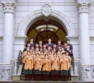 S 67559429 300x265 1