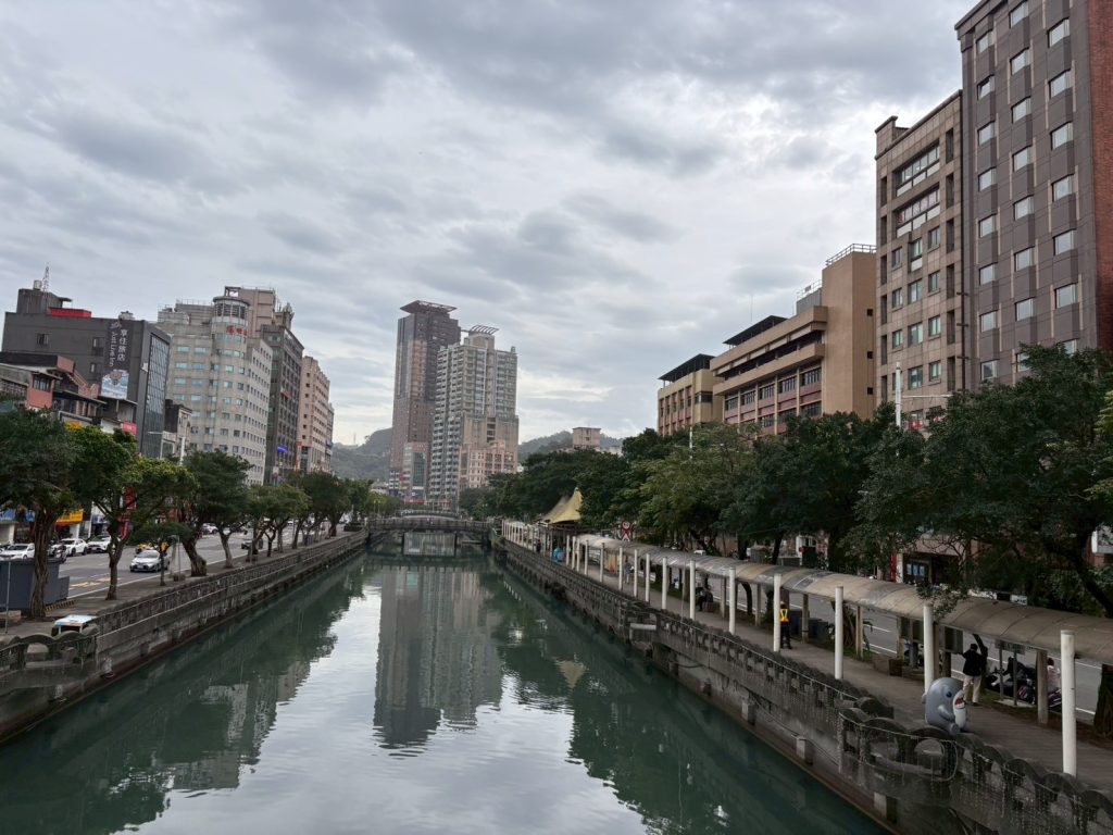 S 522936329 0 1024x768 1