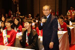 %E5%9C%964%E5%9F%B7%E8%A1%8C%E9%95%B7 Fotor 300x200 1