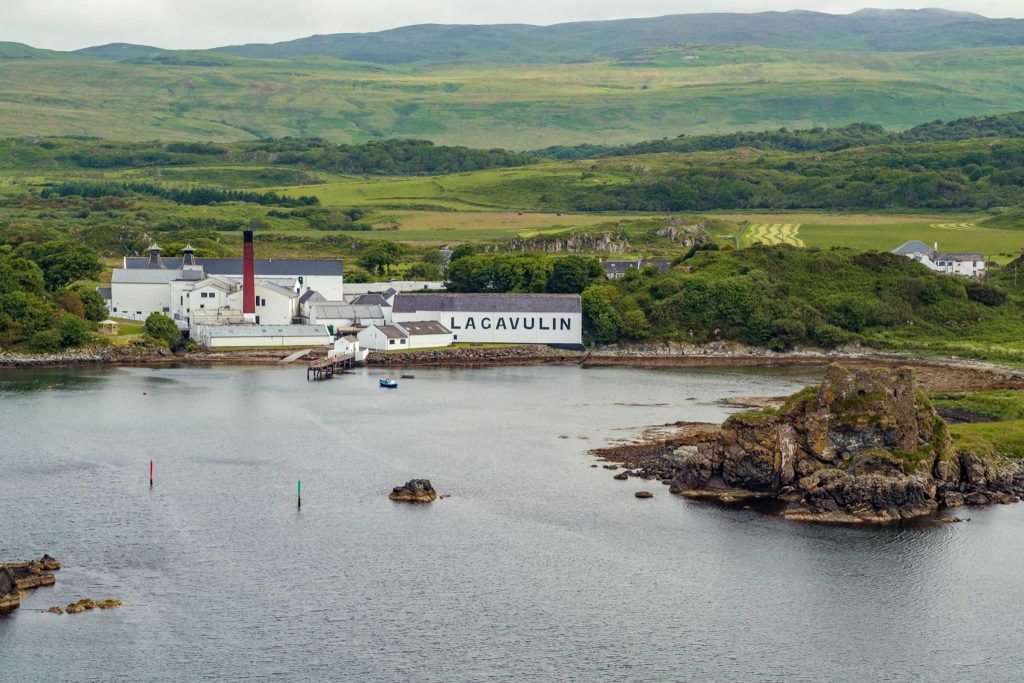 No 250042 3 LAGVULIN %E5%A8%81%E5%A3%AB%E5%BF%8C%E9%85%92%E5%BB%A0 %E4%BE%86%E6%BA%90 VisitScotland 1024x683 1