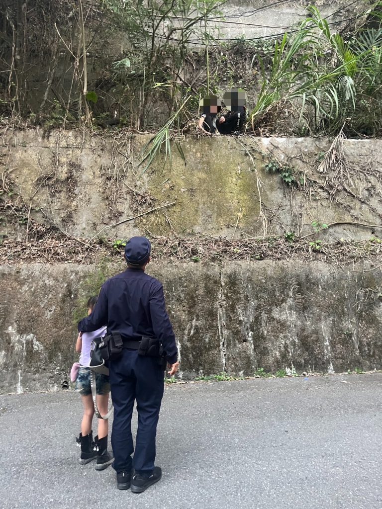 S 524296203 0 768x1024 1