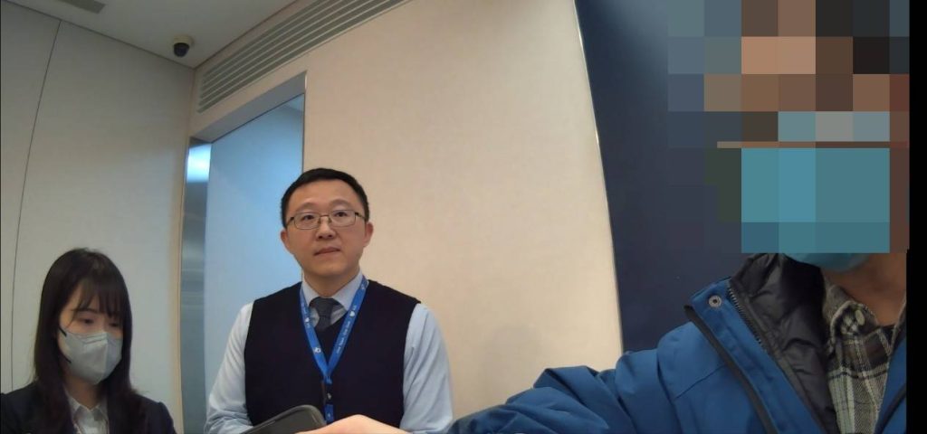 男子險落詐騙圈套 中警勸阻守住55萬元 2 198908 0 1024x480 1