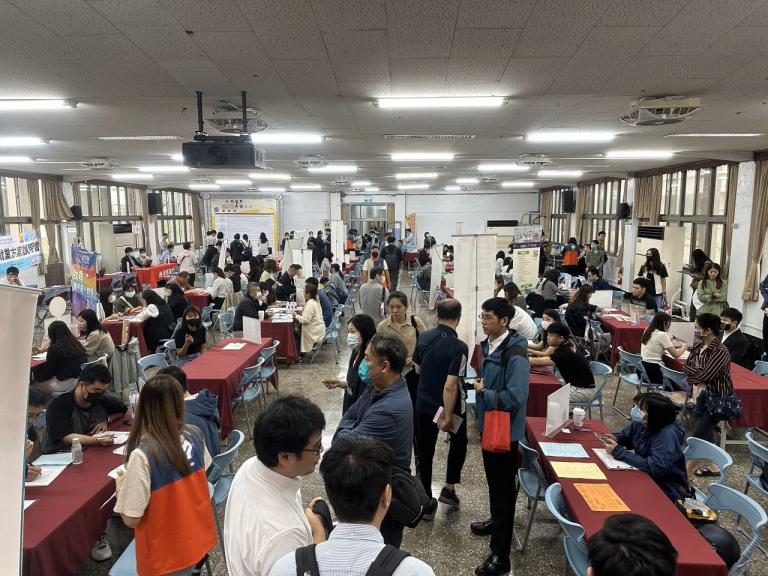 找工作看這場3/31 學經歷不拘且面試最快當場錄取 2 20260326130250 22e404af