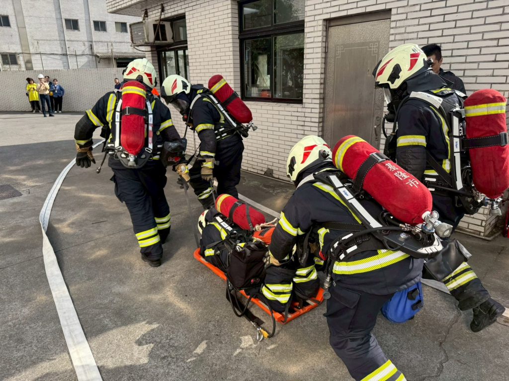 S 525557799 0 1024x768 1 1