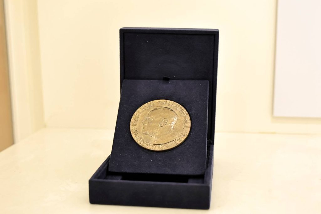 S 526131204 1024x683 1