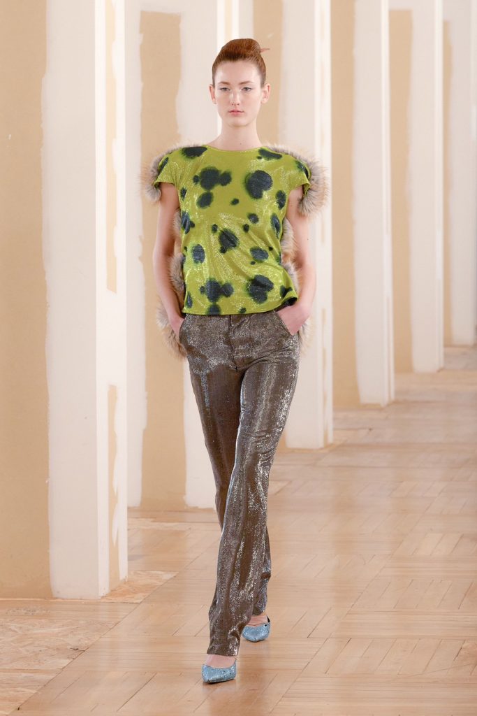 S 11673611 0 683x1024 1