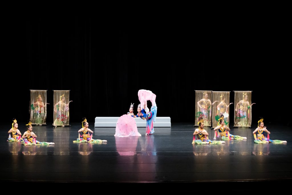 S 525844527 1024x683 1