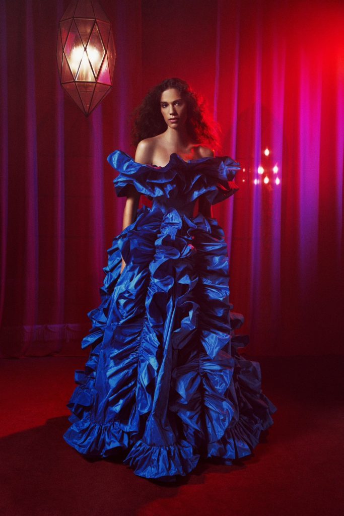 S 11780100 0 683x1024 1