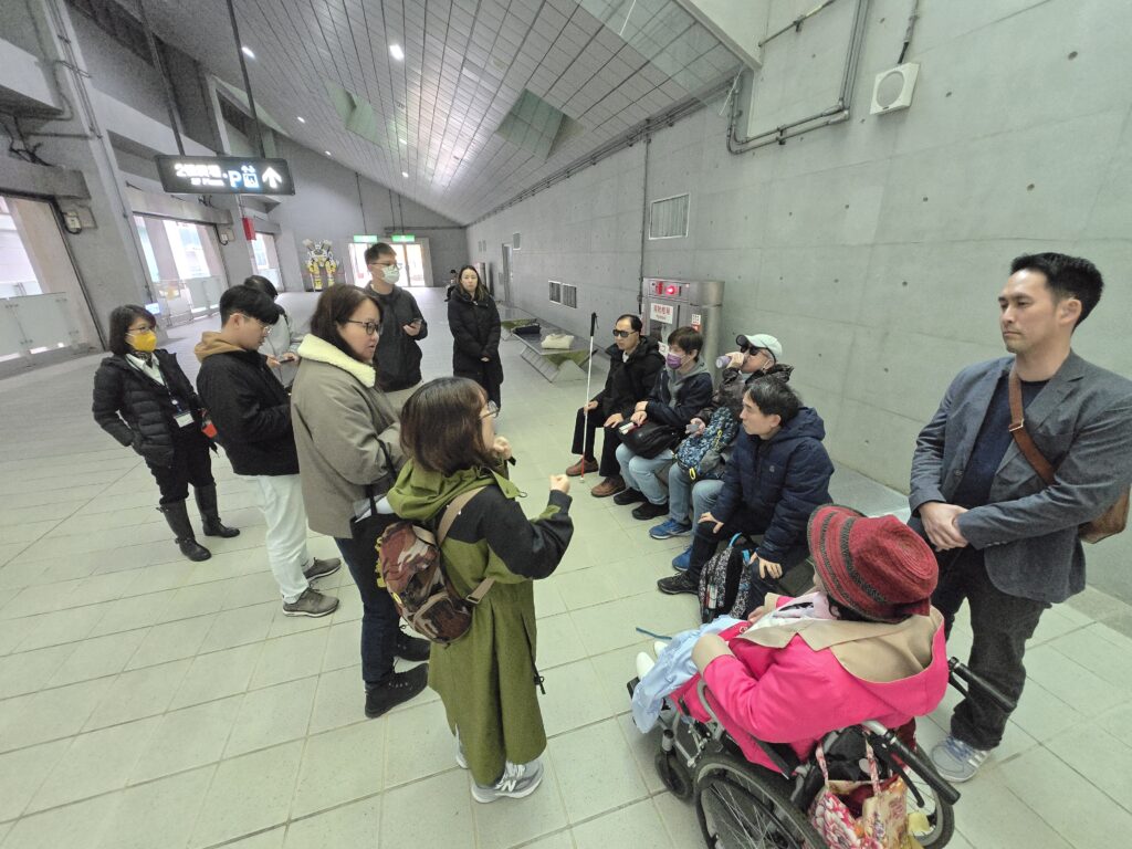 台灣公益聯盟實測安坑輕軌無障礙動線! 揭多處「斷點」籲打造全旅程無礙交通 10 20260310 151141 1024x768 1