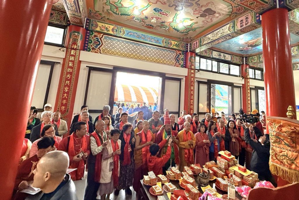 莫忘清明祭祖好時節4/4日至4/6日三天法會舉辦觀音聖誕慶典暨歡慶殊勝藏密壇城 7 1774991675293 1024x687 1