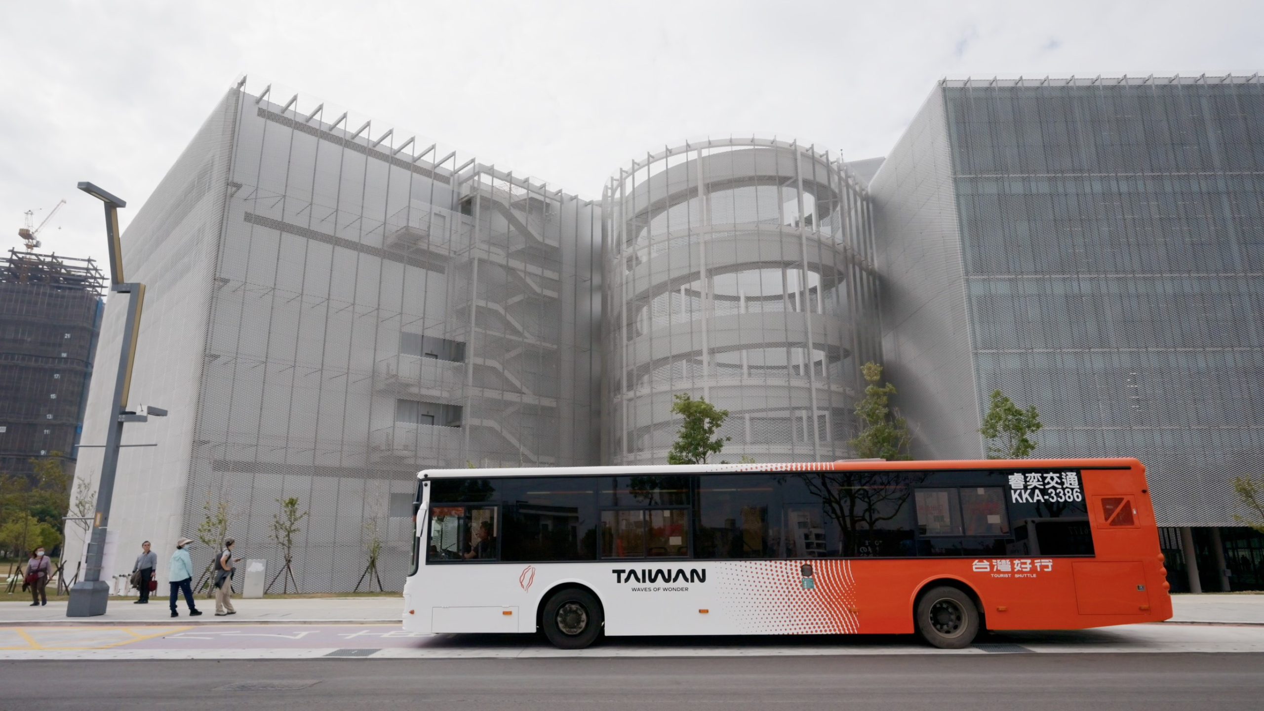 555E6A99FE5A0B4E5BFABE68DB7E7B79A scaled 1