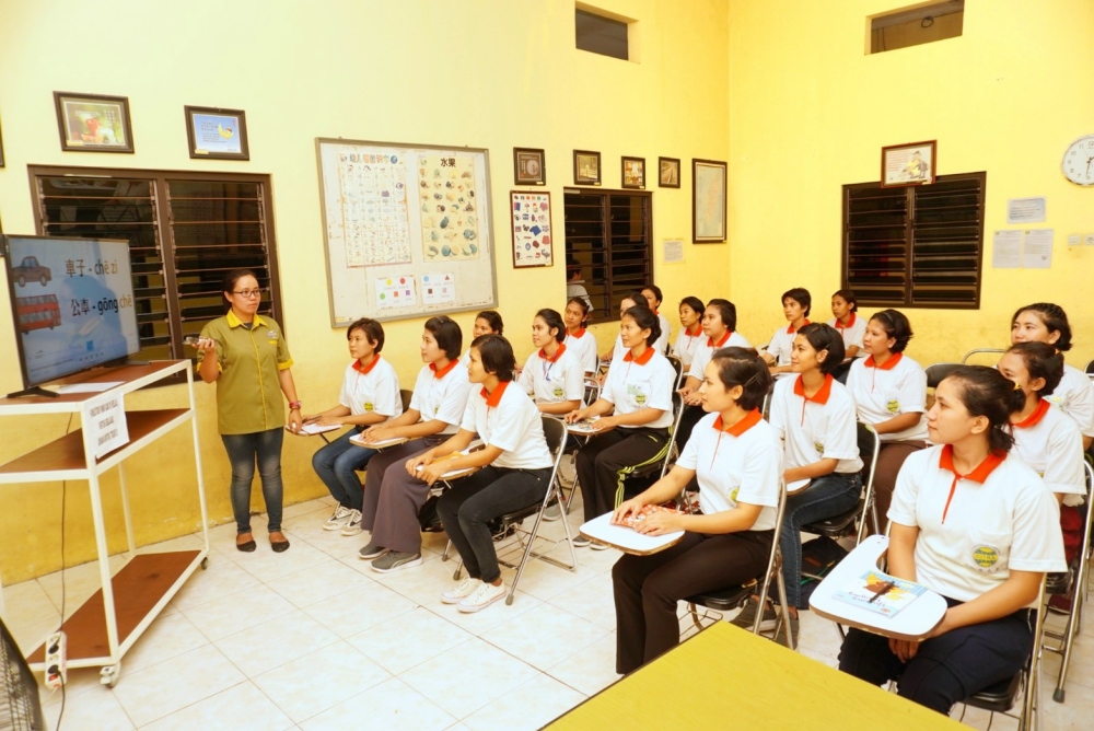 02%E5%AE%8F%E4%BF%9D%E4%BA%BA%E5%8A%9B30%E9%A4%98%E5%B9%B4%E5%B0%88%E6%A5%AD%E5%A4%96%E7%B1%8D%E7%A7%BB%E5%B7%A5%E7%AE%A1%E7%90%86%E7%B6%93%E9%A9%97