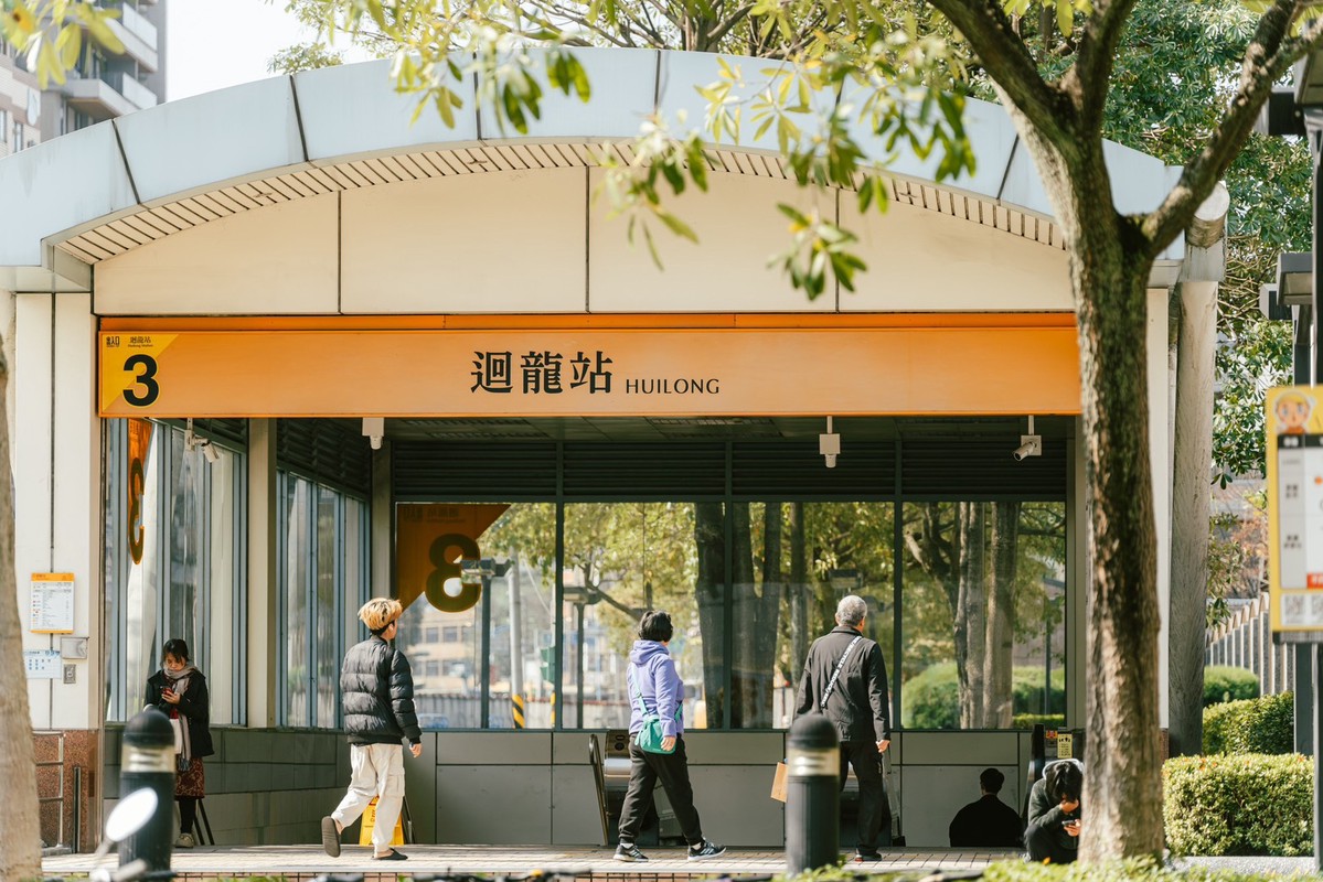 8aa37bda bcfd 45db b623 8a8a5c32eec5 177513384818675252302505634