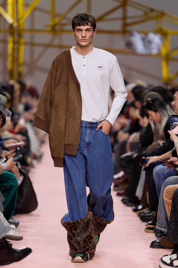 夢境與現實的雙重吸附:8ON8 2026 秋冬系列「Dual Adsorption」登陸上海 7 S 12009515 0 683x1024 1