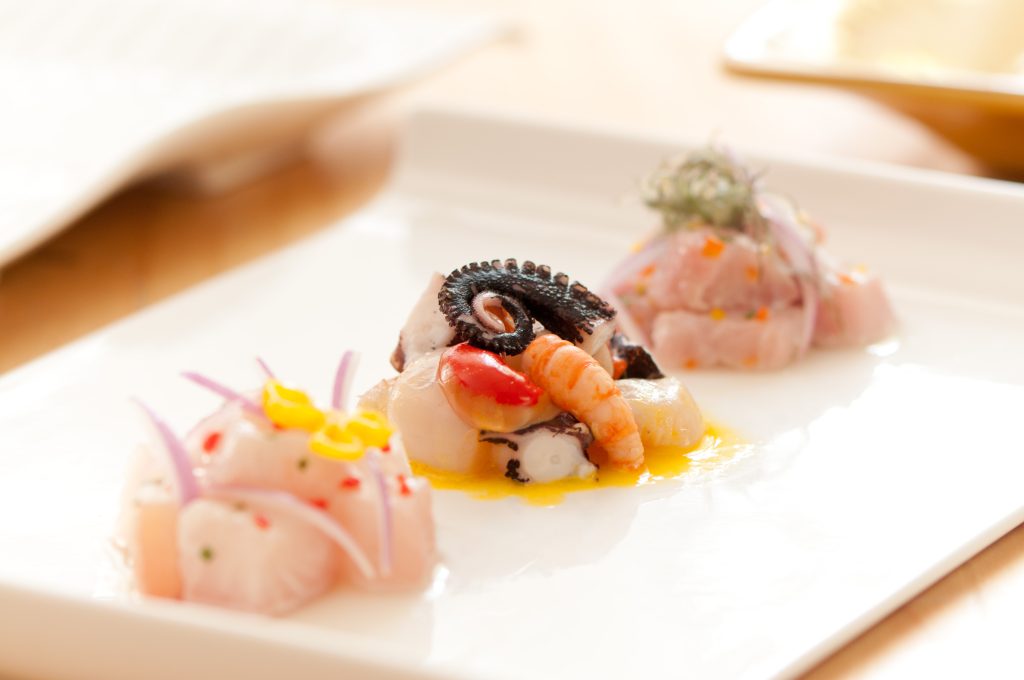 %E5%9C%8B%E6%B0%91%E6%96%99%E7%90%86 Ceviche%E6%AA%B8%E6%AA%AC%E6%B1%81%E9%86%83%E7%94%9F%E9%AD%9A 1024x680 1