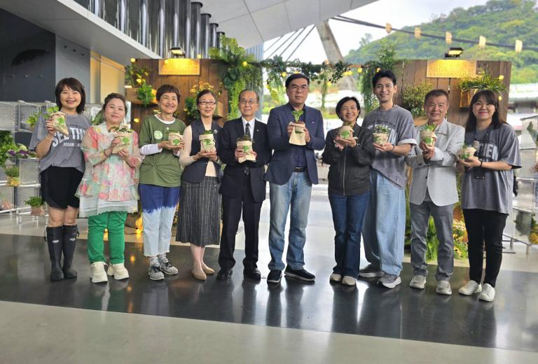世界地球日「Vegan Asia 無肉市集」登場 彭啓明部長力挺蔬食永續行動 16 20260404214448 4f7a69f0