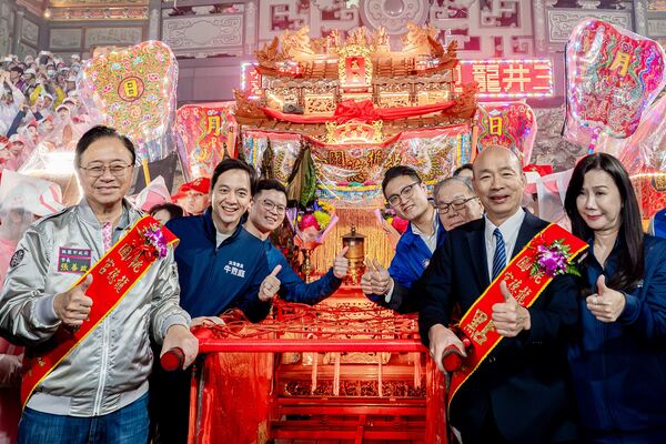 全臺媽祖三大遶境桃園龍德宮起駕 張善政祈願首度前進高雄遶境平安圓滿 15 f 29407760 1