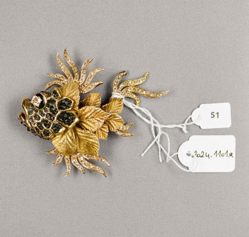 《四月魚》 不是玩笑,是Dior隱喻。 10 Dior%E5%9B%9B%E6%9C%88%E9%AD%9A00004