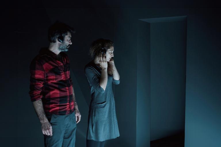 當孩子鎖住房門... 《孤島信號》透視「繭居族」的祕密世界 4 20260406140729 5e804539