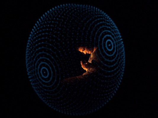 當孩子鎖住房門... 《孤島信號》透視「繭居族」的祕密世界 5 20260406140740 5aa2c83a