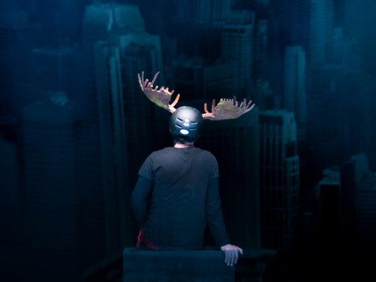 當孩子鎖住房門... 《孤島信號》透視「繭居族」的祕密世界 6 20260406140750 f1778b19