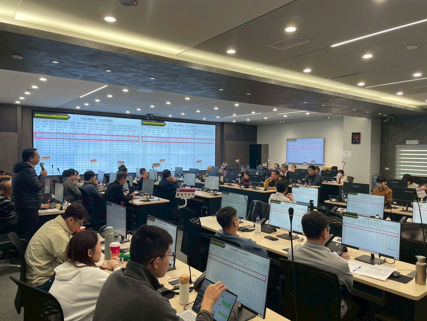 114E5B9B4E5BCB7E99F8CE887BAE781A3E59FB7E8A18CE8A888E795ABE68890E69E9CE58886E4BAAB