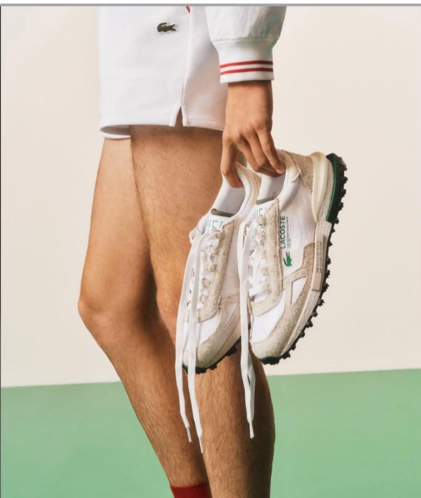 Lacoste %E9%B1%B7%E9%AD%9A%E7%B7%8A%E5%92%AC%E6%99%82%E5%B0%9A00001 867x1024 1