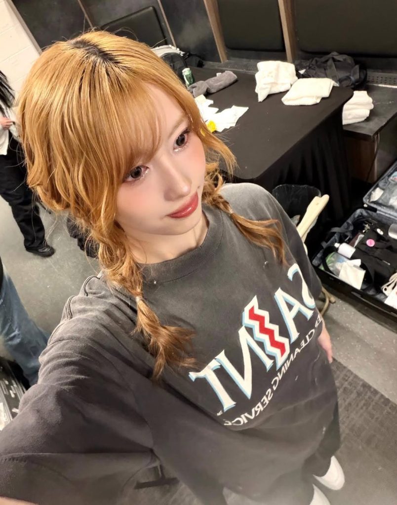 S 12926996 0 804x1024 1