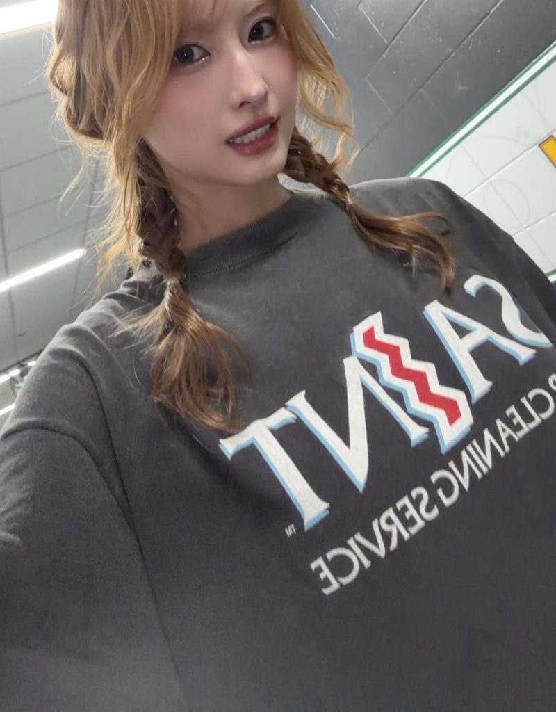 S 12926997 0 800x1024 1