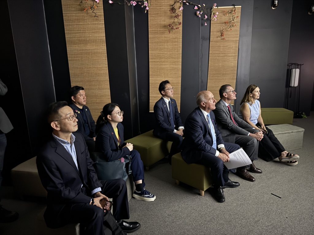 S 46268461 0 1024x768 1