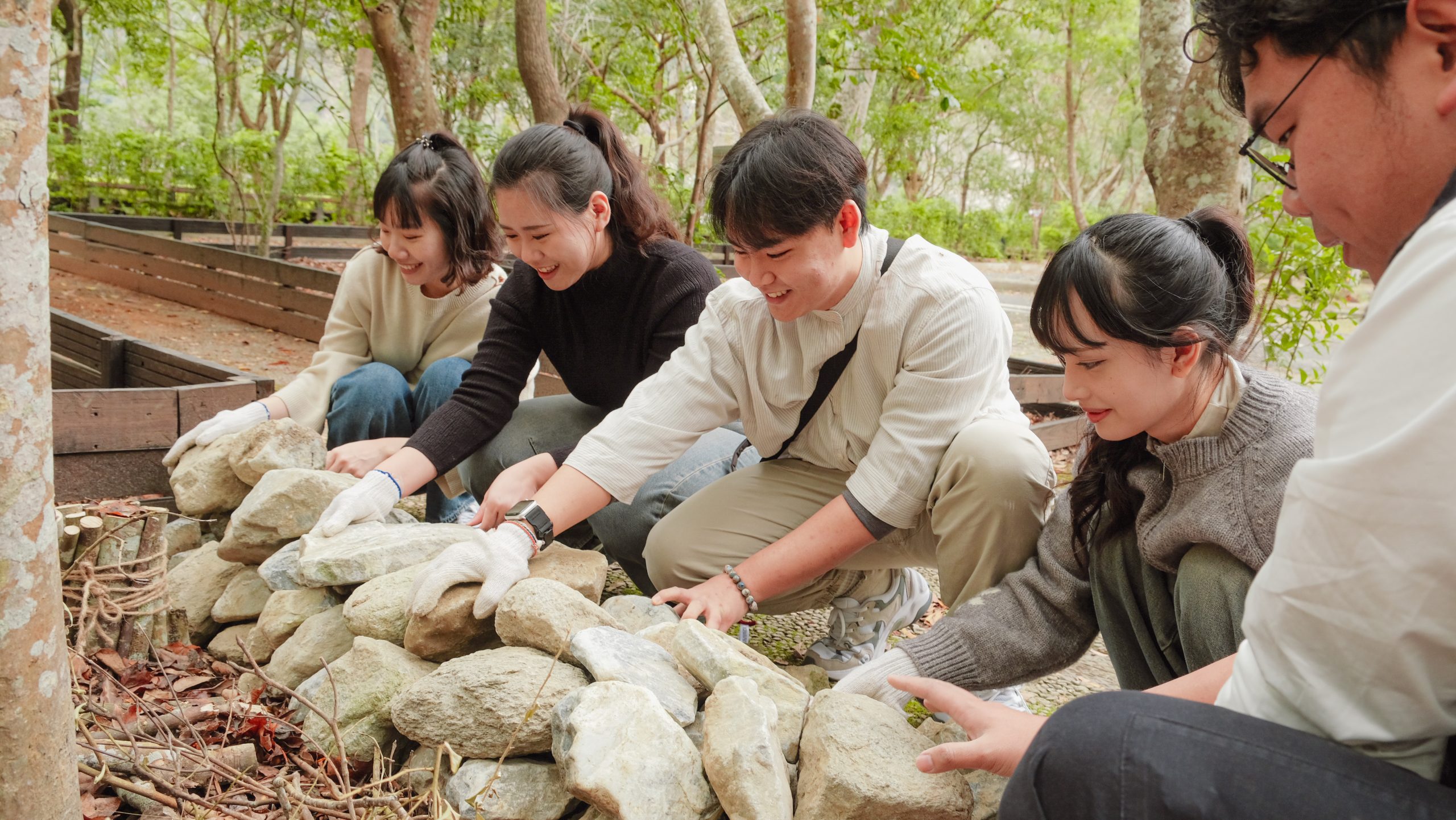 %E5%A4%AA%E9%AD%AF%E9%96%A3%E6%99%B6%E8%8B%B1%E9%85%92%E5%BA%97%E5%9C%964 scaled 1