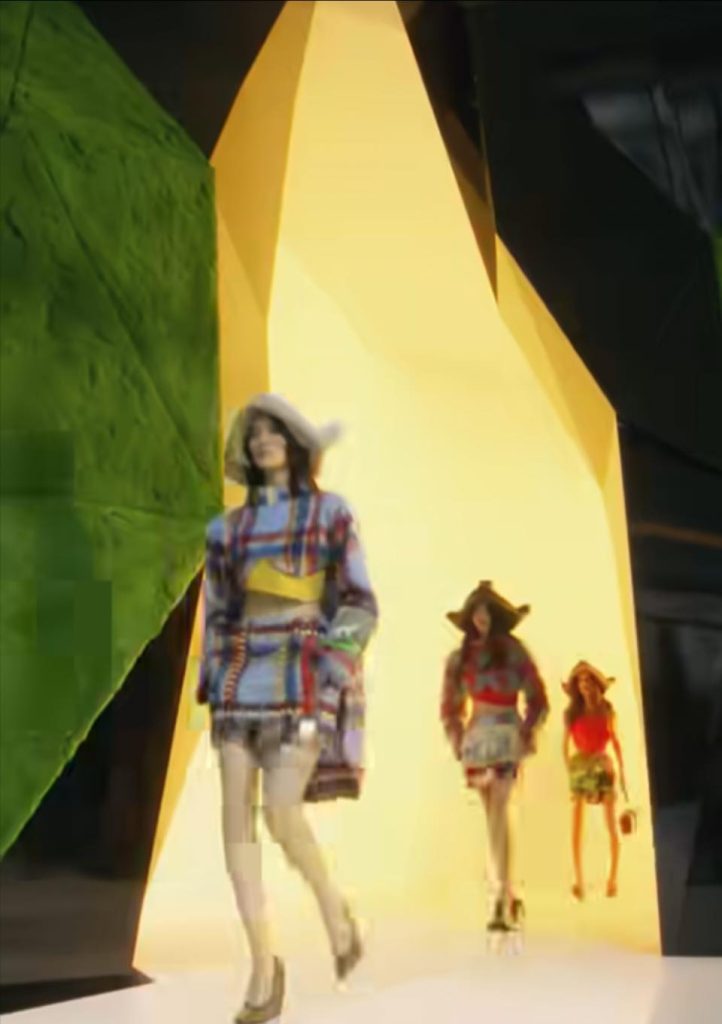 LV%E6%B7%B7%E8%A1%80%E6%9C%AA%E4%BE%86%E6%B0%91%E4%BF%97%E9%A2%A800001 722x1024 1