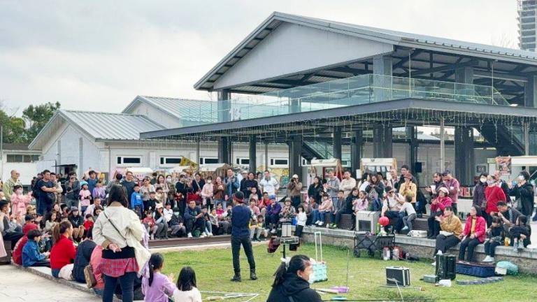 年輕人的探索倉庫 中原文創園區打造「潮創廣場」 2 20260410184515 ec5c4f2e