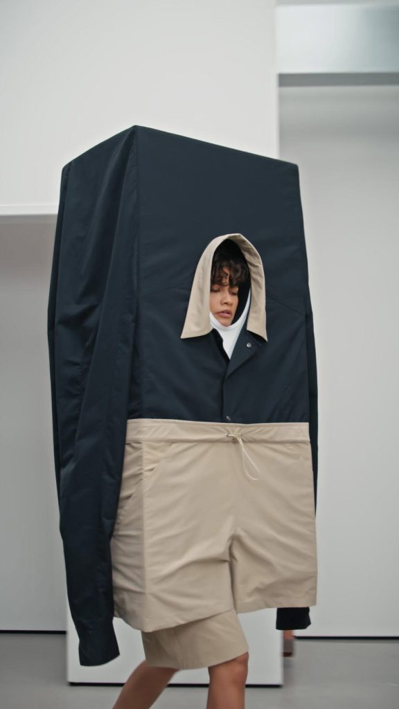 S 13115422 0 576x1024 1