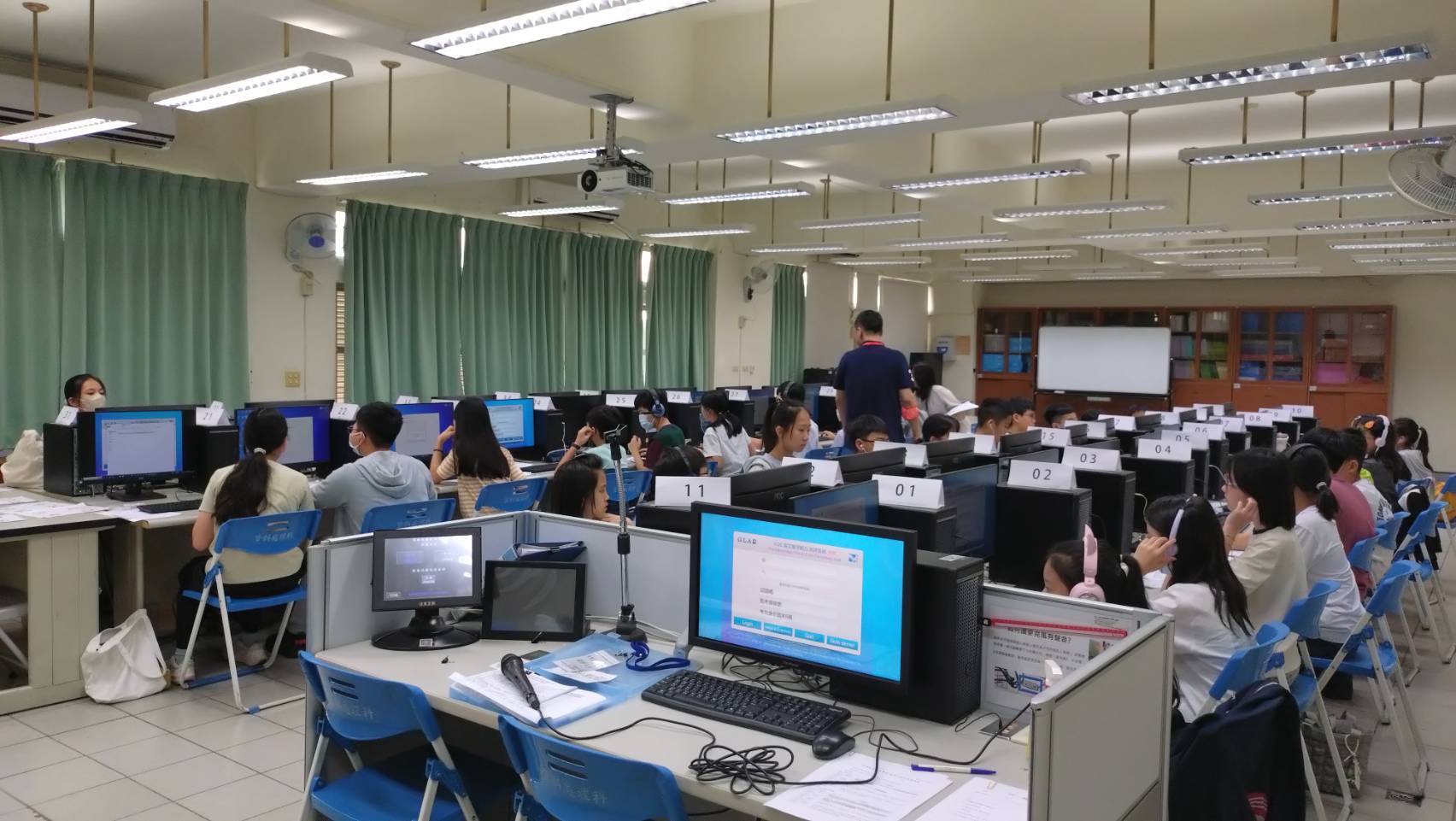 05%E4%B8%AD%E5%B8%82%E8%8B%B1%E6%96%87%E8%8F%81%E8%8B%B1%E7%9B%83%E6%AF%94%E8%B3%BD%E5%AF%A6%E6%B3%81