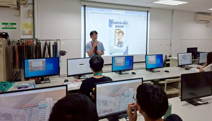 41校聯手開放校園 新北打造一站式升學探索平台 8 《圖說》亞東科技大學大學未來升學諮詢。〈教育局提供〉