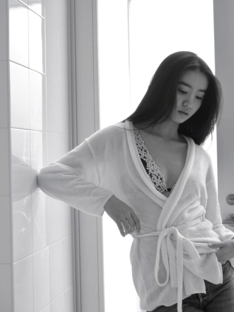 S 13344786 0 768x1024 1